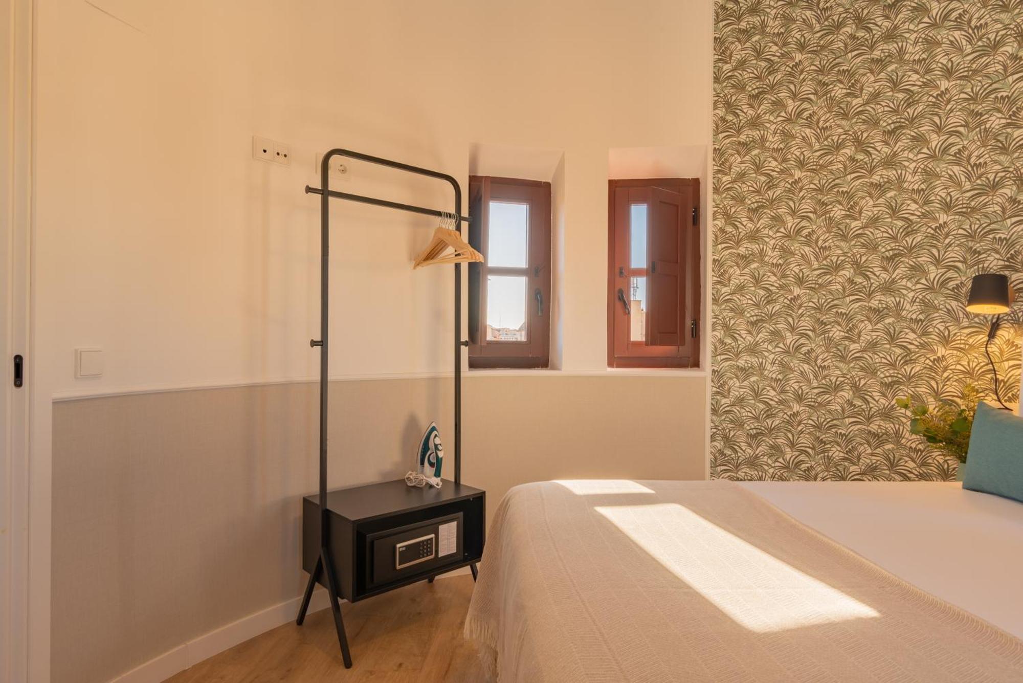 Feelathome Atarazanas Apartments Málaga Esterno foto